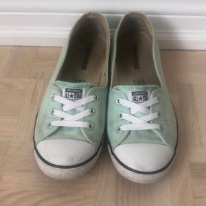 Converse women’s US 10 teal slide on shoes